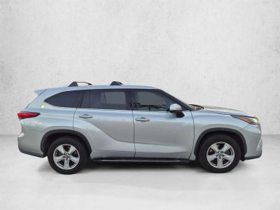 2021 Toyota Highlander LE FWD (GS)