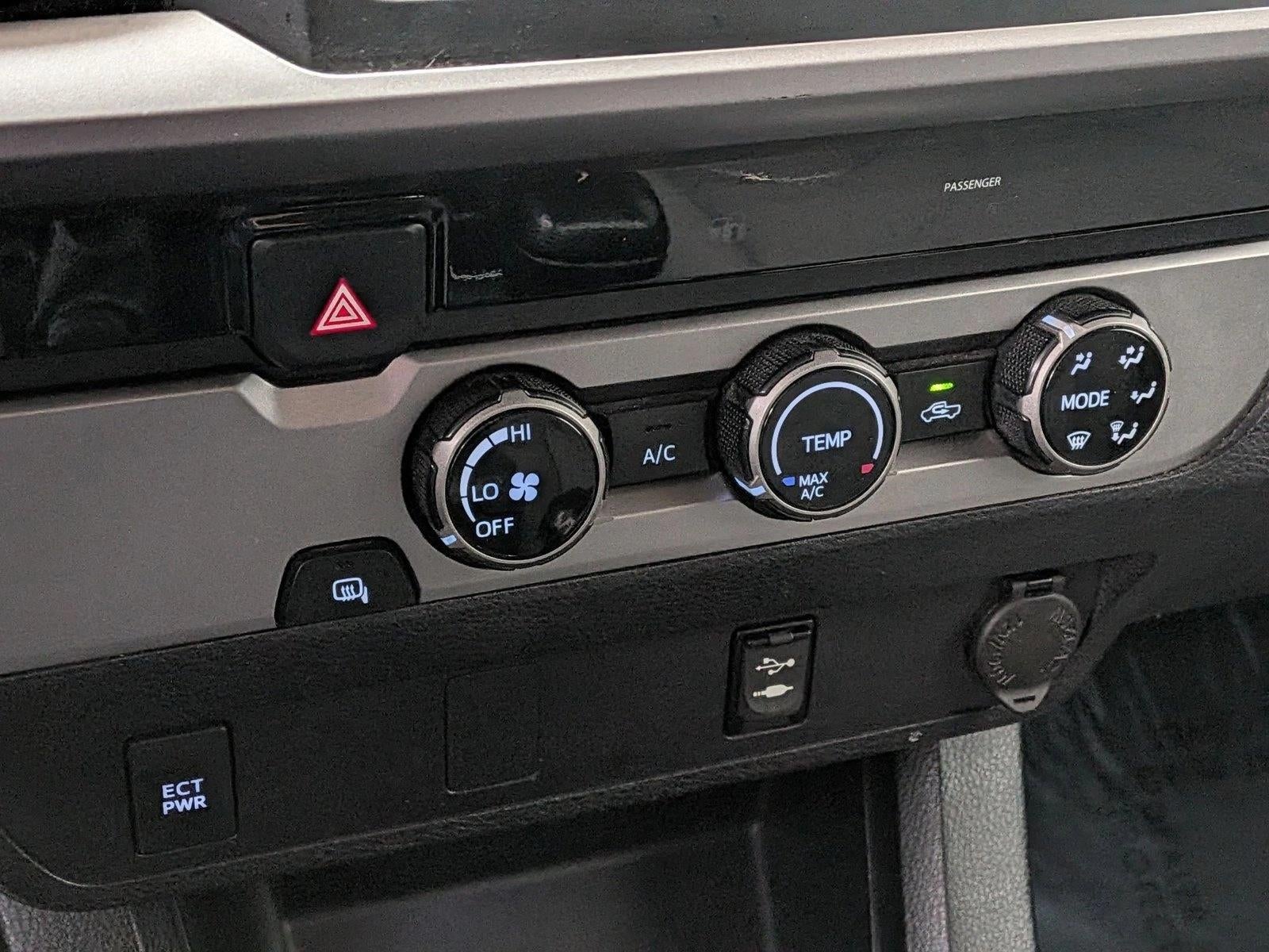 2016 Toyota Tacoma 2WD Double Cab Short Bed V6 Automatic SR5 (GS)