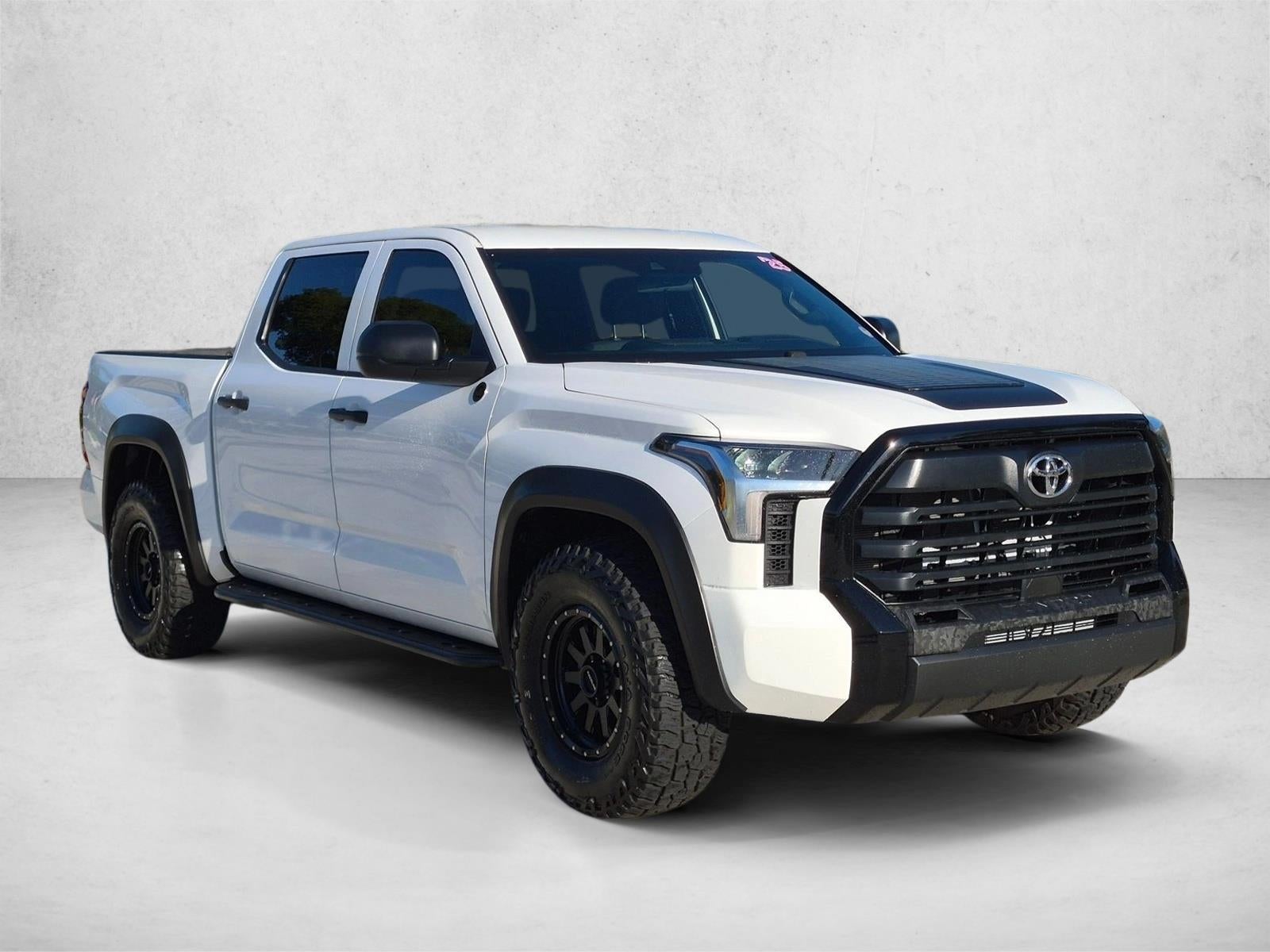 2025 Toyota Tundra 4WD 4WD SR CrewMax 5.5' Bed (Natl)