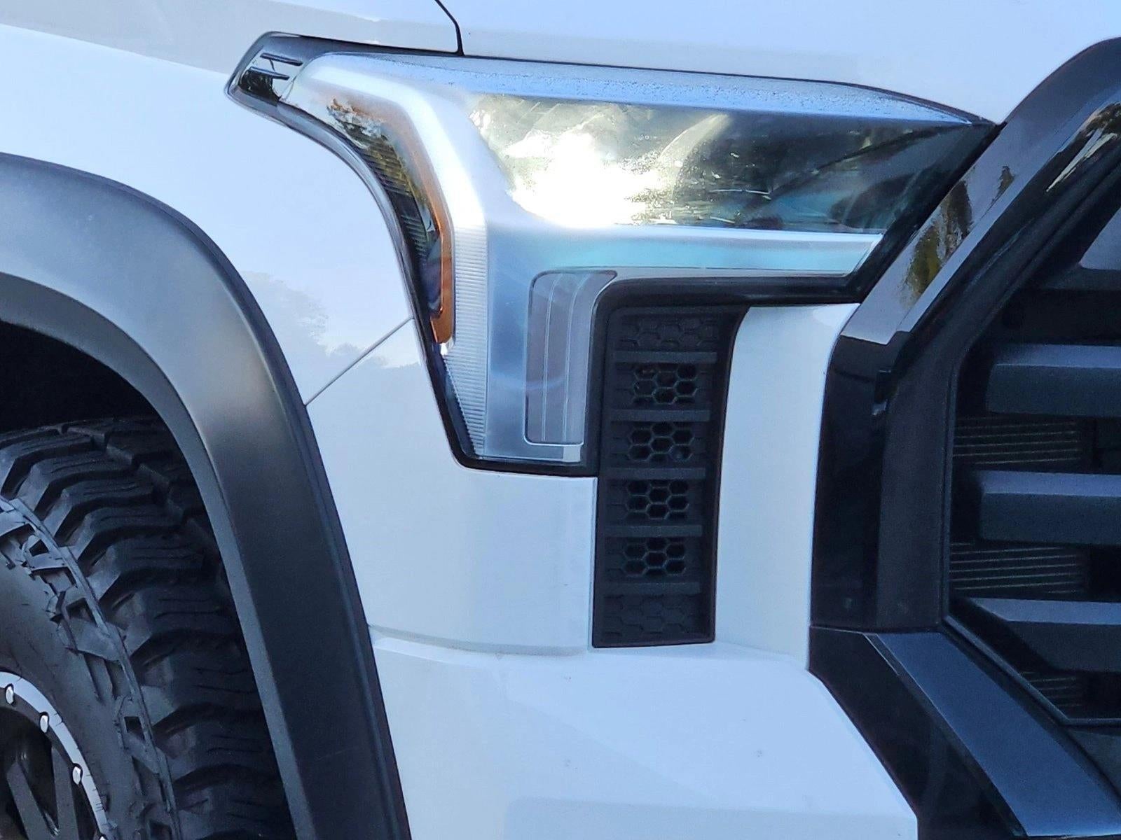 2025 Toyota Tundra 4WD 4WD SR CrewMax 5.5' Bed (Natl)