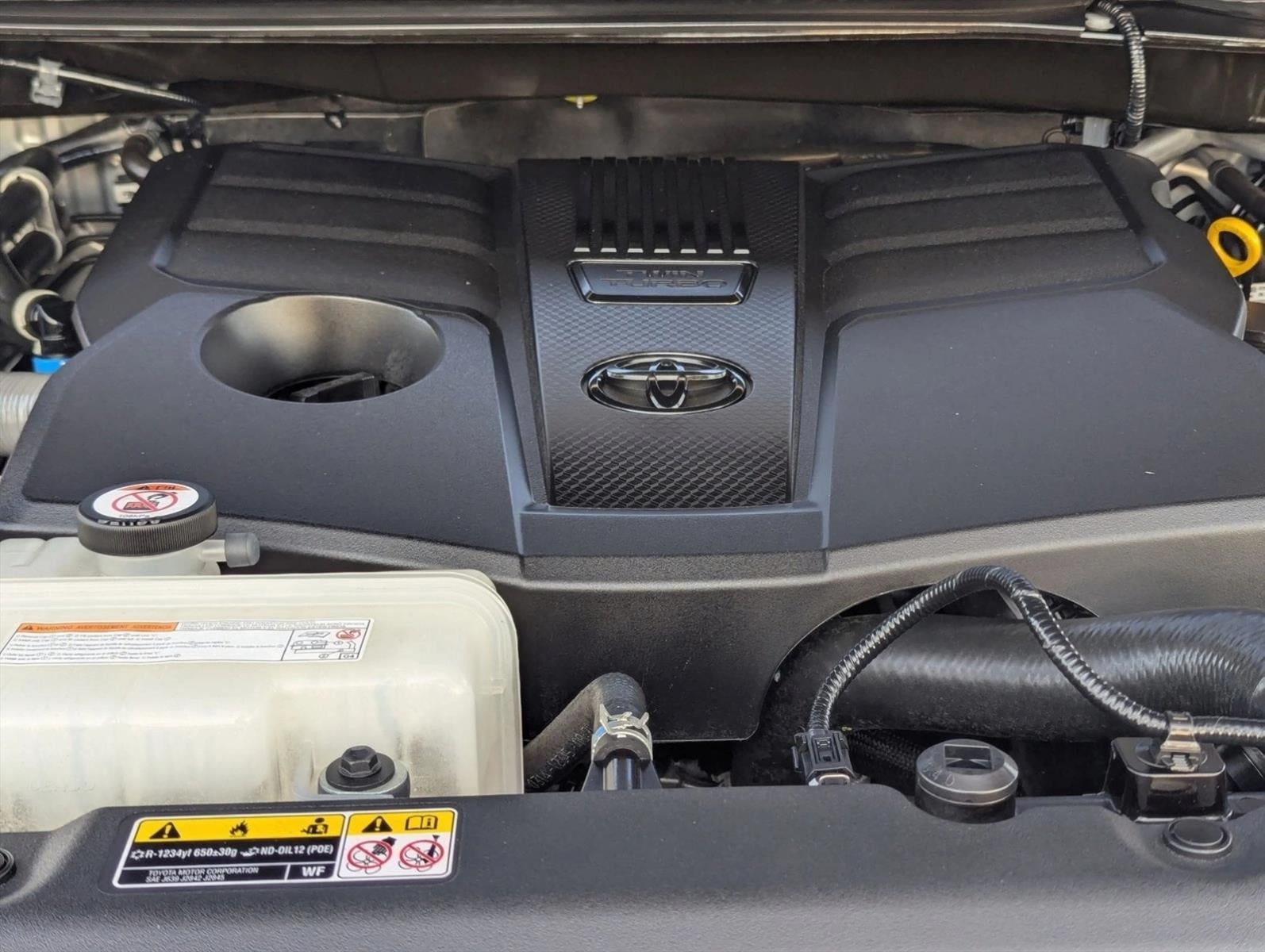 2024 Toyota Tundra 2WD 2WD SR5 CrewMax 5.5' Bed (SE)