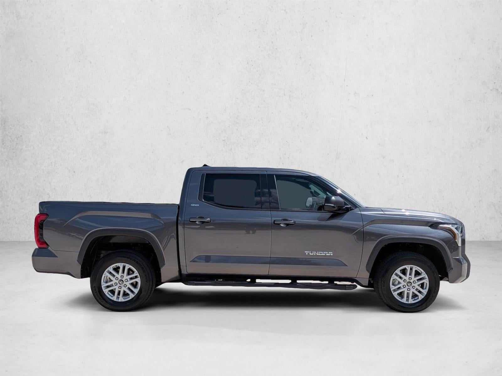 2023 Toyota Tundra 4WD 4WD SR5 CrewMax 5.5' Bed (SE)