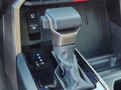2025 Toyota Tundra 4WD 4WD SR5 CrewMax 5.5' Bed (SE)