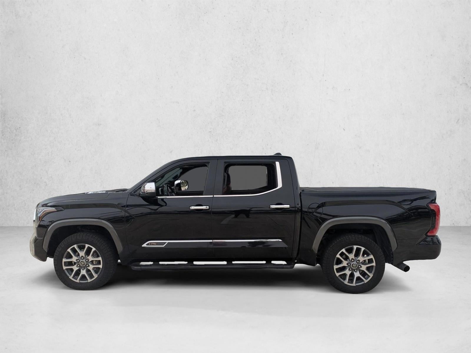 2022 Toyota Tundra 4WD 4WD 1794 Edition Hybrid CrewMax 5.5' Bed (Natl)
