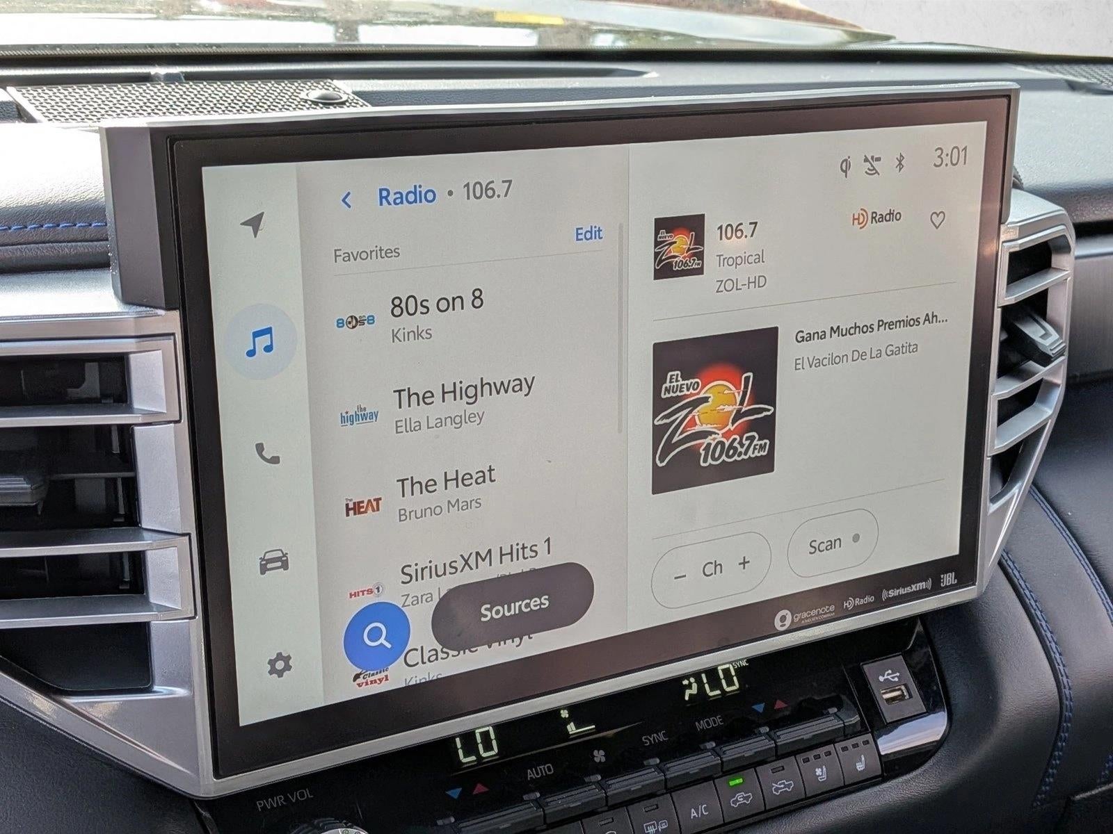 2022 Toyota Tundra 2WD 2WD Platinum CrewMax 5.5' Bed (SE)