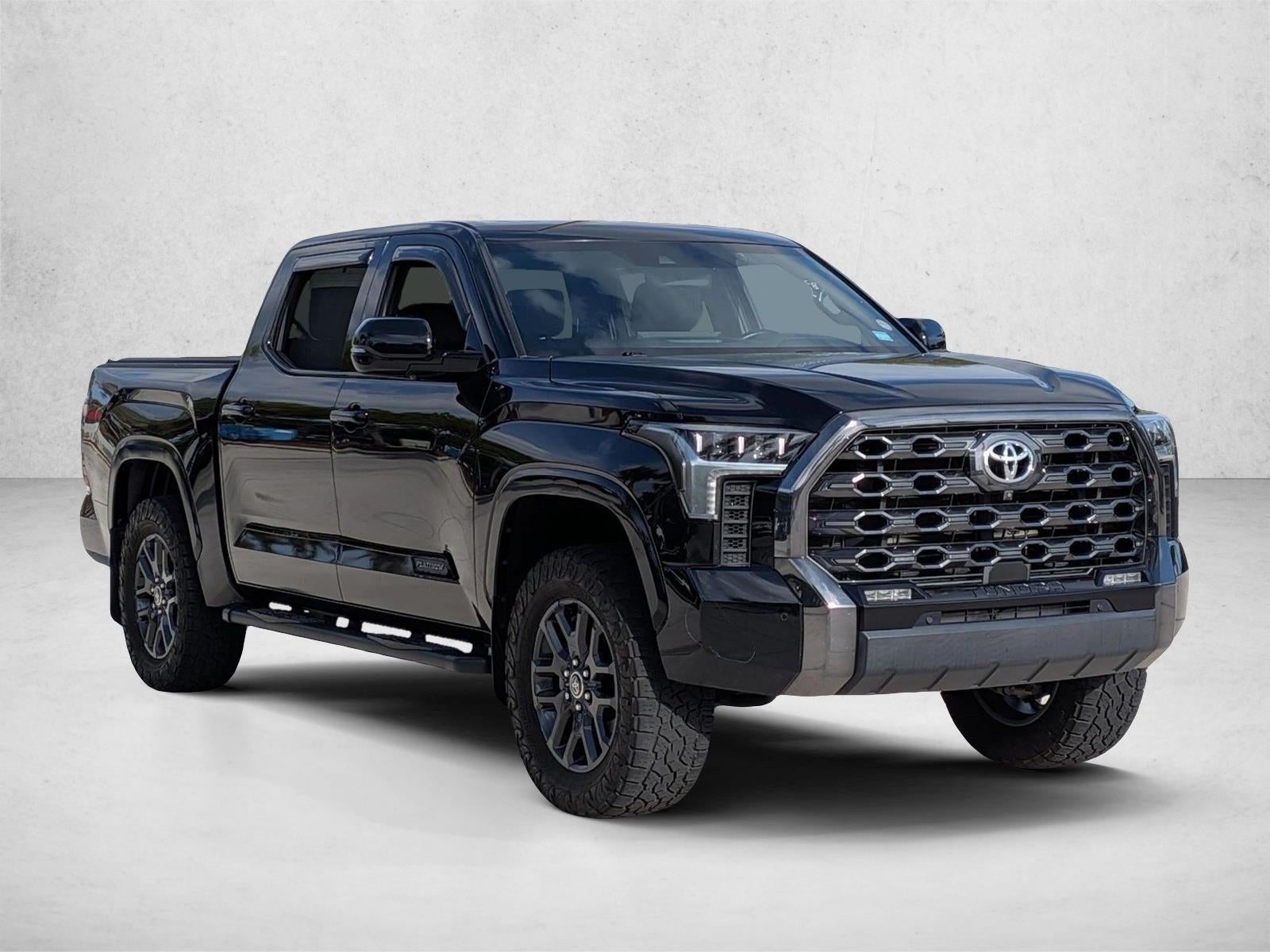 2022 Toyota Tundra 2WD 2WD Platinum CrewMax 5.5' Bed (SE)