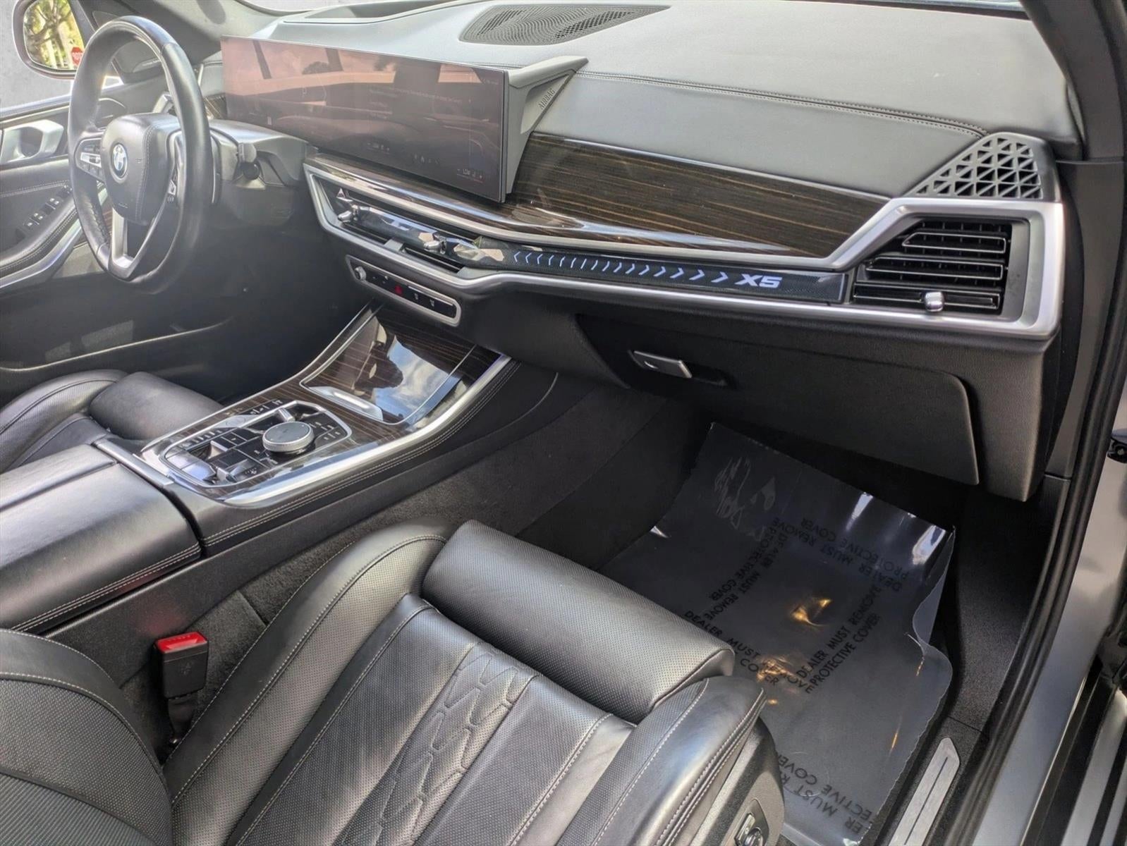 2025 BMW X5 xDrive50e Plug-In Hybrid