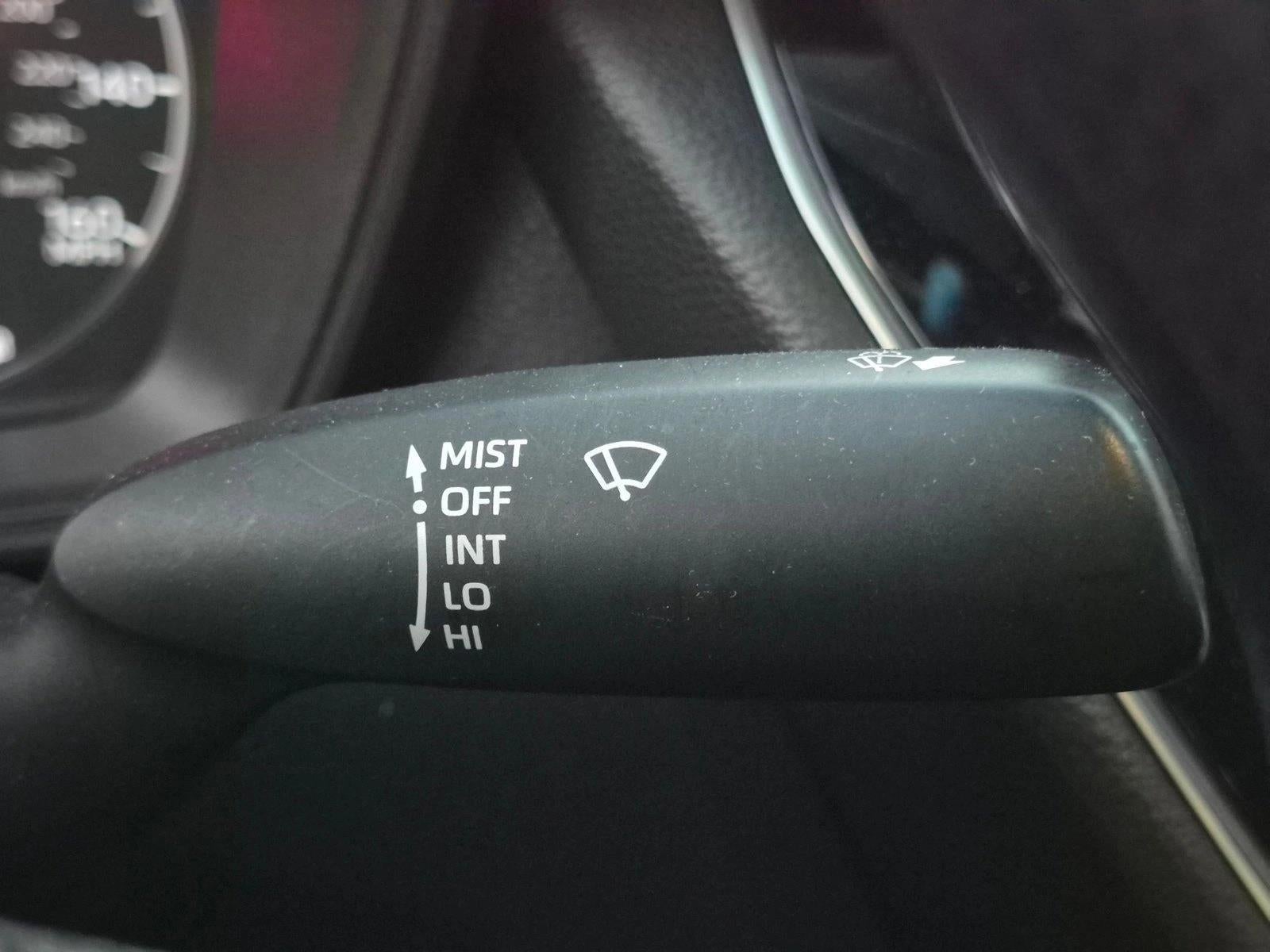 2023 Toyota Corolla LE CVT (Natl)