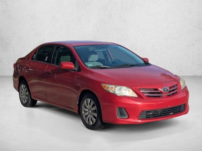 2013 Toyota Corolla 4dr Sdn Auto LE (Natl)