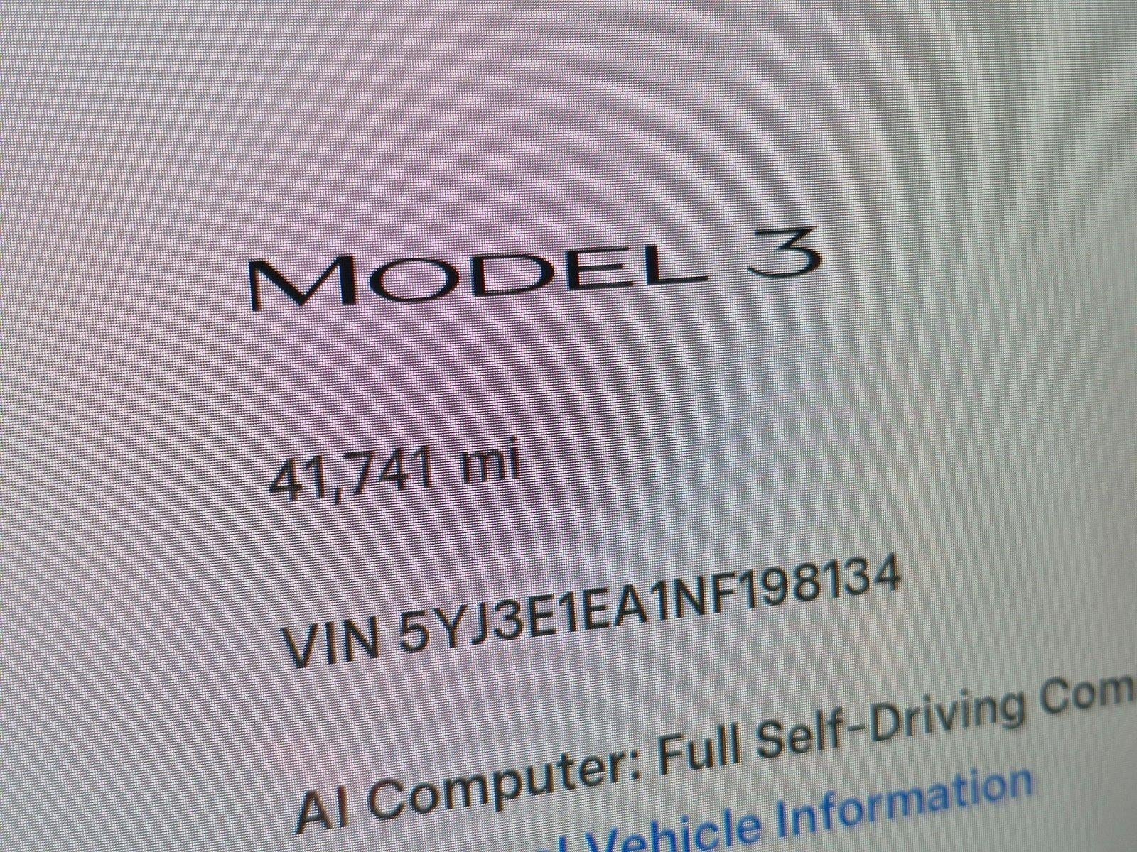 2022 Tesla Model 3 RWD