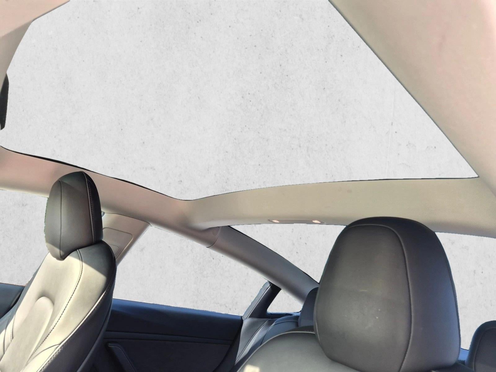 2022 Tesla Model 3 RWD
