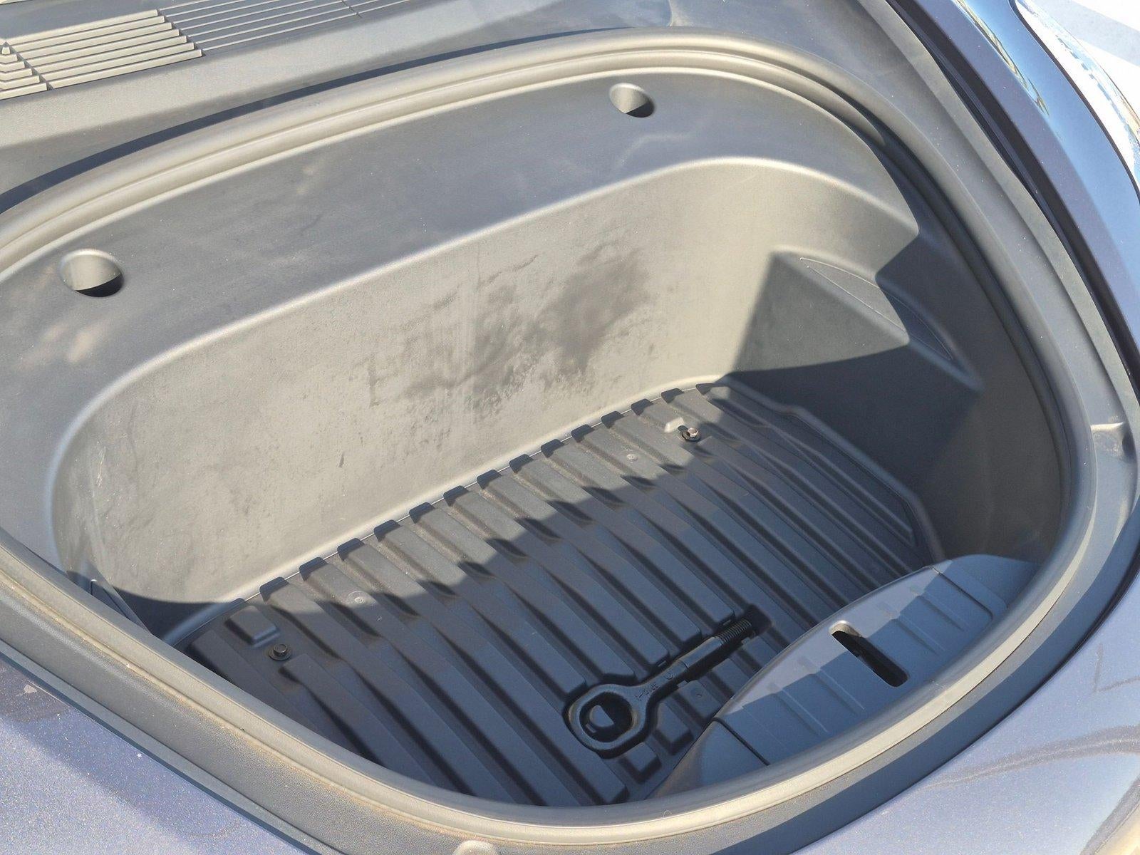 2022 Tesla Model 3 RWD
