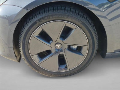 2022 Tesla Model 3 RWD