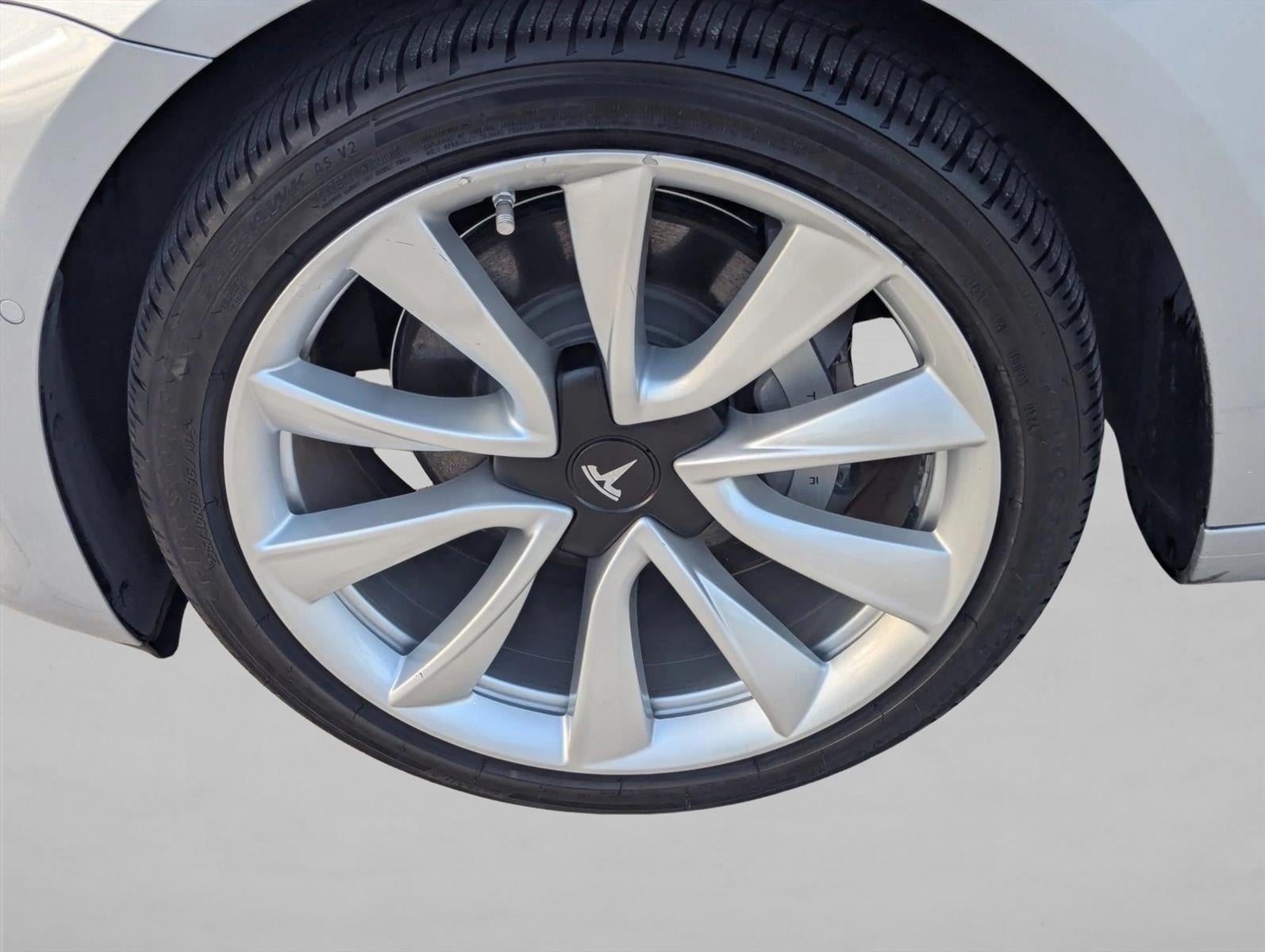 2018 Tesla Model 3 Long Range Battery RWD