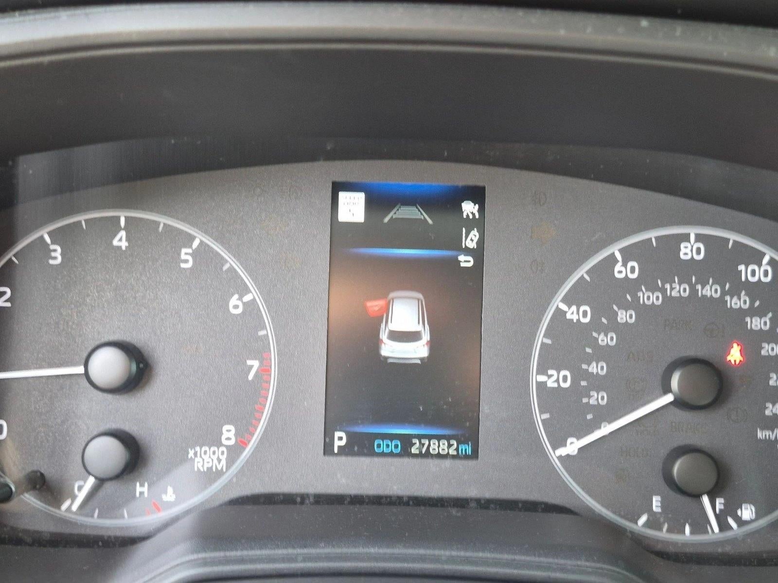 2023 Toyota Corolla Cross L 2WD (Natl)