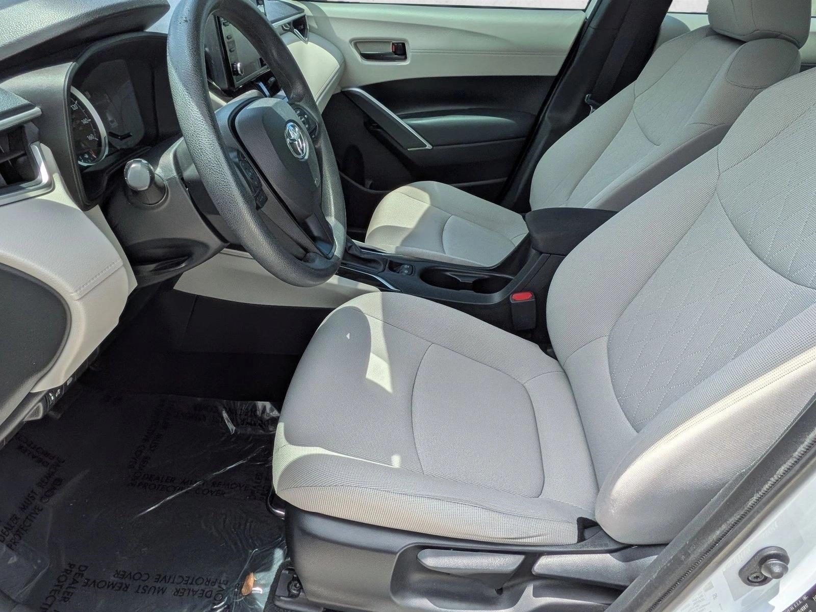 2022 Toyota Corolla Cross L 4WD (Natl)