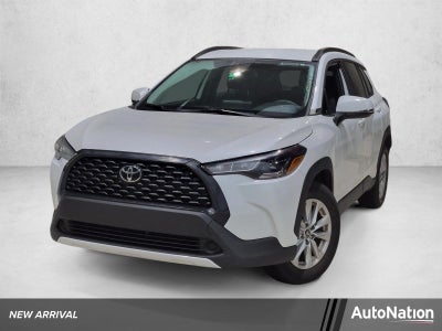 2022 Toyota Corolla Cross LE 2WD (Natl)