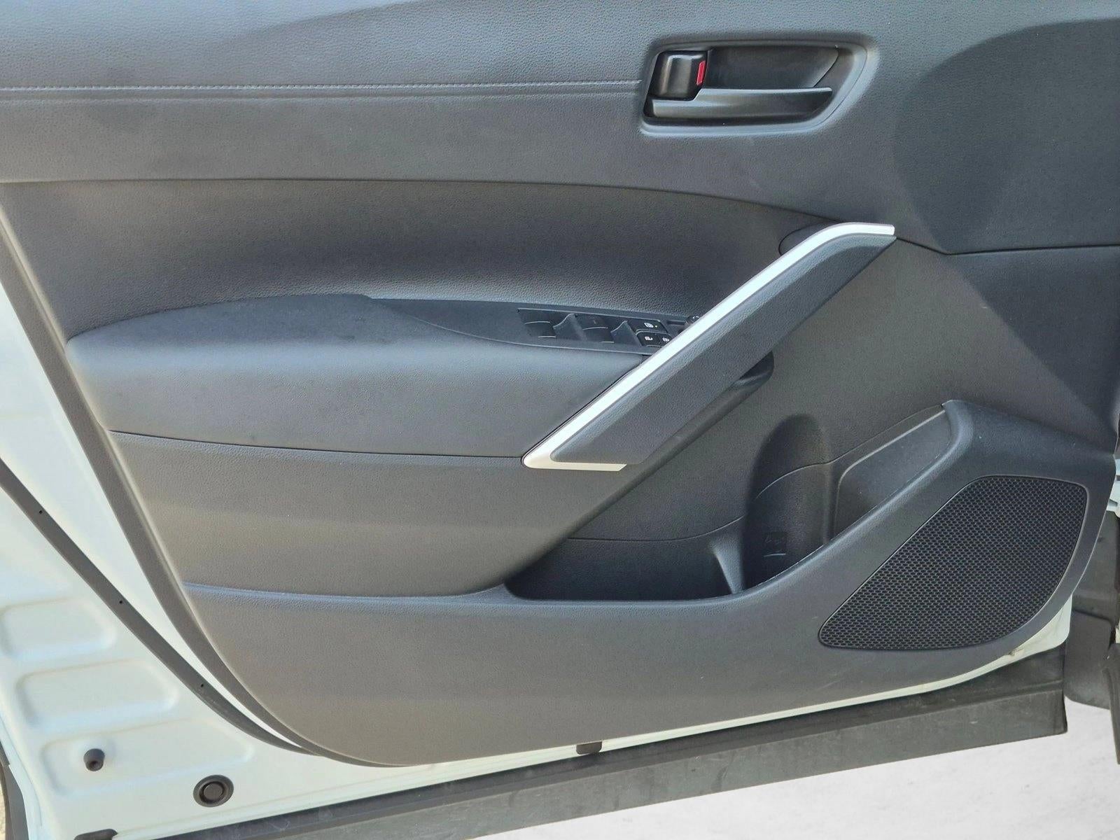 2023 Toyota Corolla Cross LE 2WD (Natl)