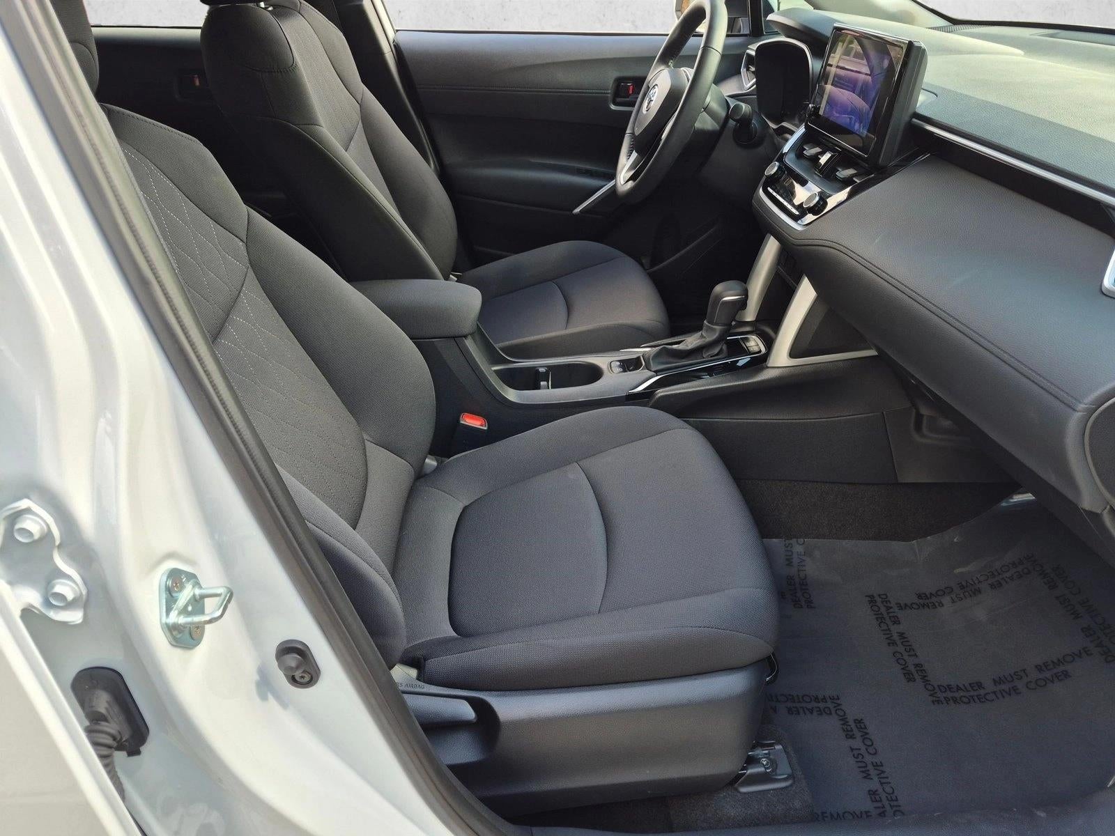 2023 Toyota Corolla Cross LE 2WD (Natl)