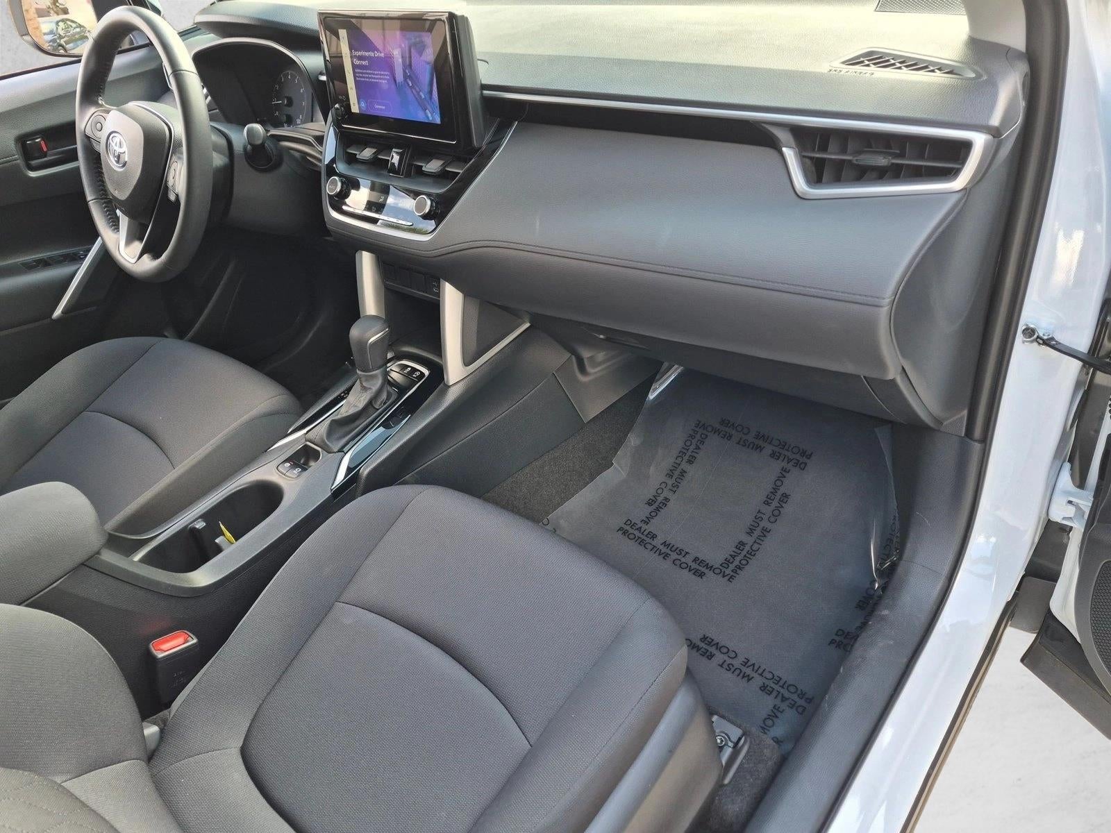 2023 Toyota Corolla Cross LE 2WD (Natl)