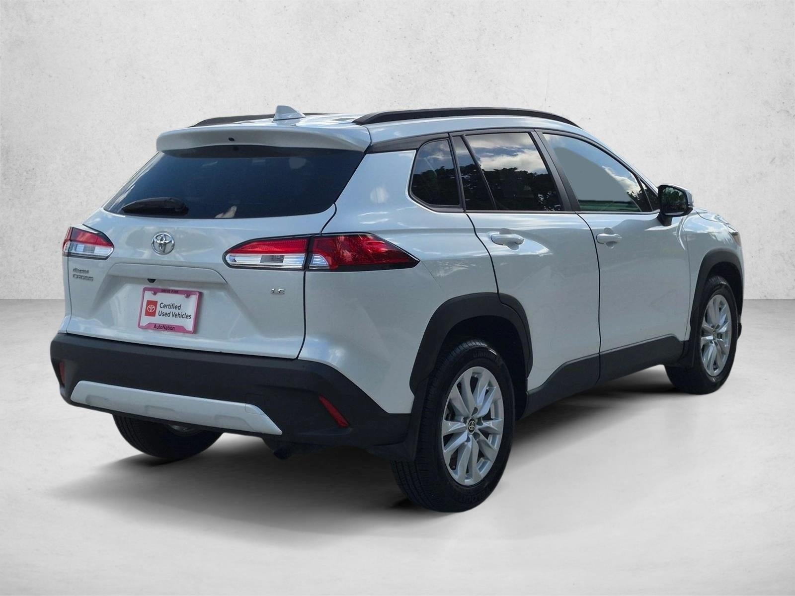2023 Toyota Corolla Cross LE 2WD (Natl)
