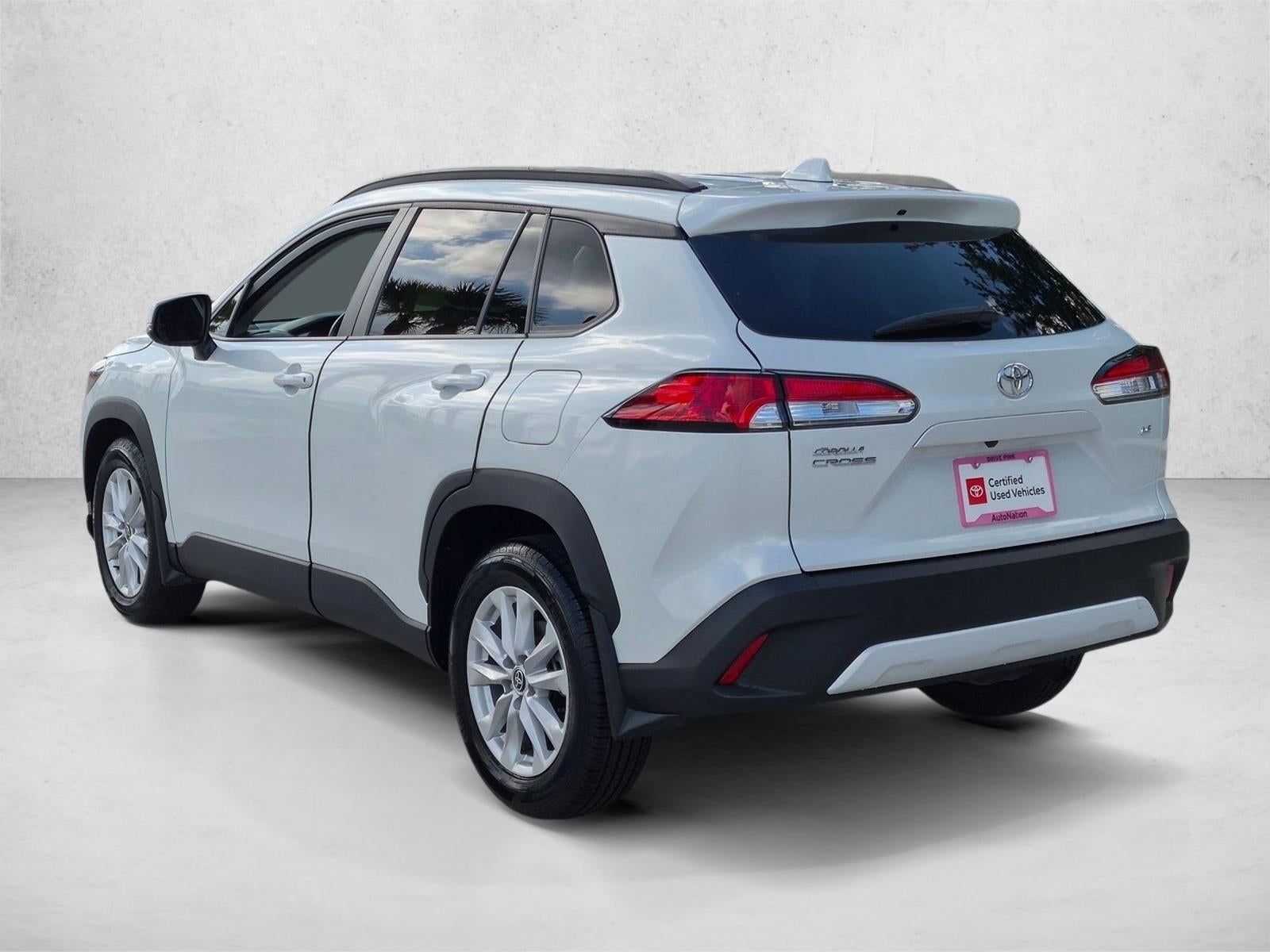 2023 Toyota Corolla Cross LE 2WD (Natl)