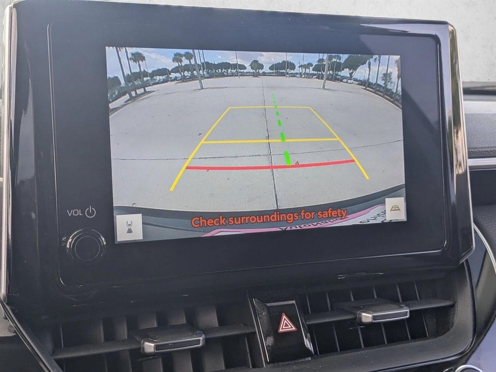 2023 Toyota Corolla Cross XLE 2WD (Natl)