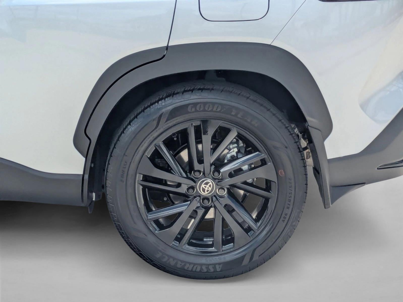 2026 Toyota Corolla Cross Hybrid XSE 4WD (Natl)