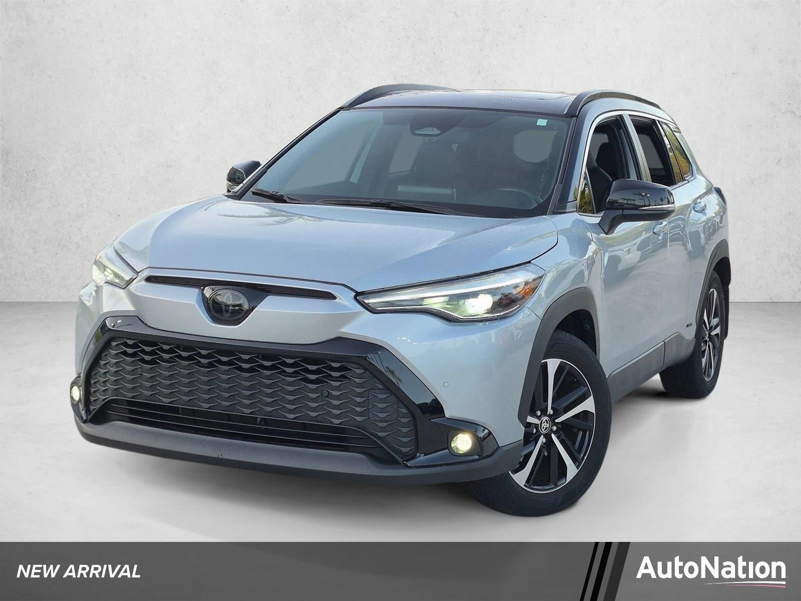 2023 Toyota Corolla Cross Hybrid XSE 4WD (Natl)