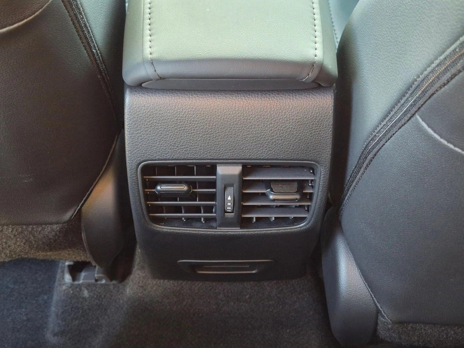2023 Toyota Corolla Cross Hybrid XSE 4WD (Natl)