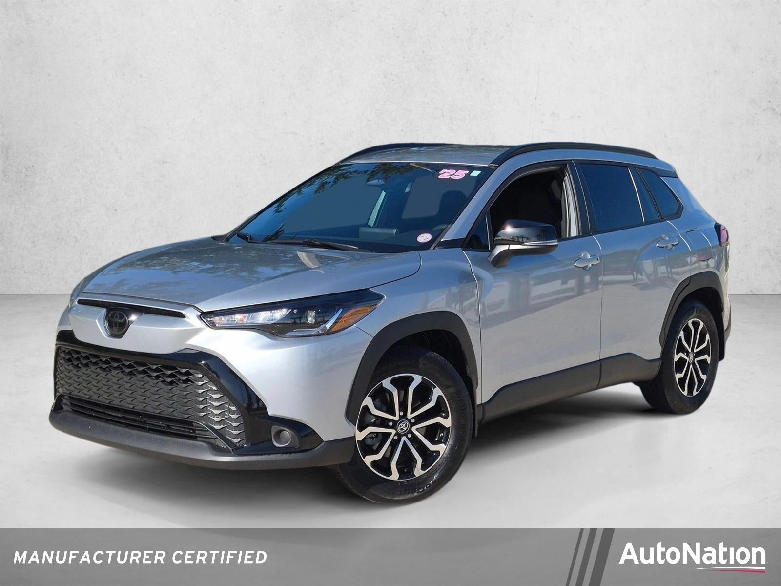 2025 Toyota Corolla Cross Hybrid SE 4WD (Natl)