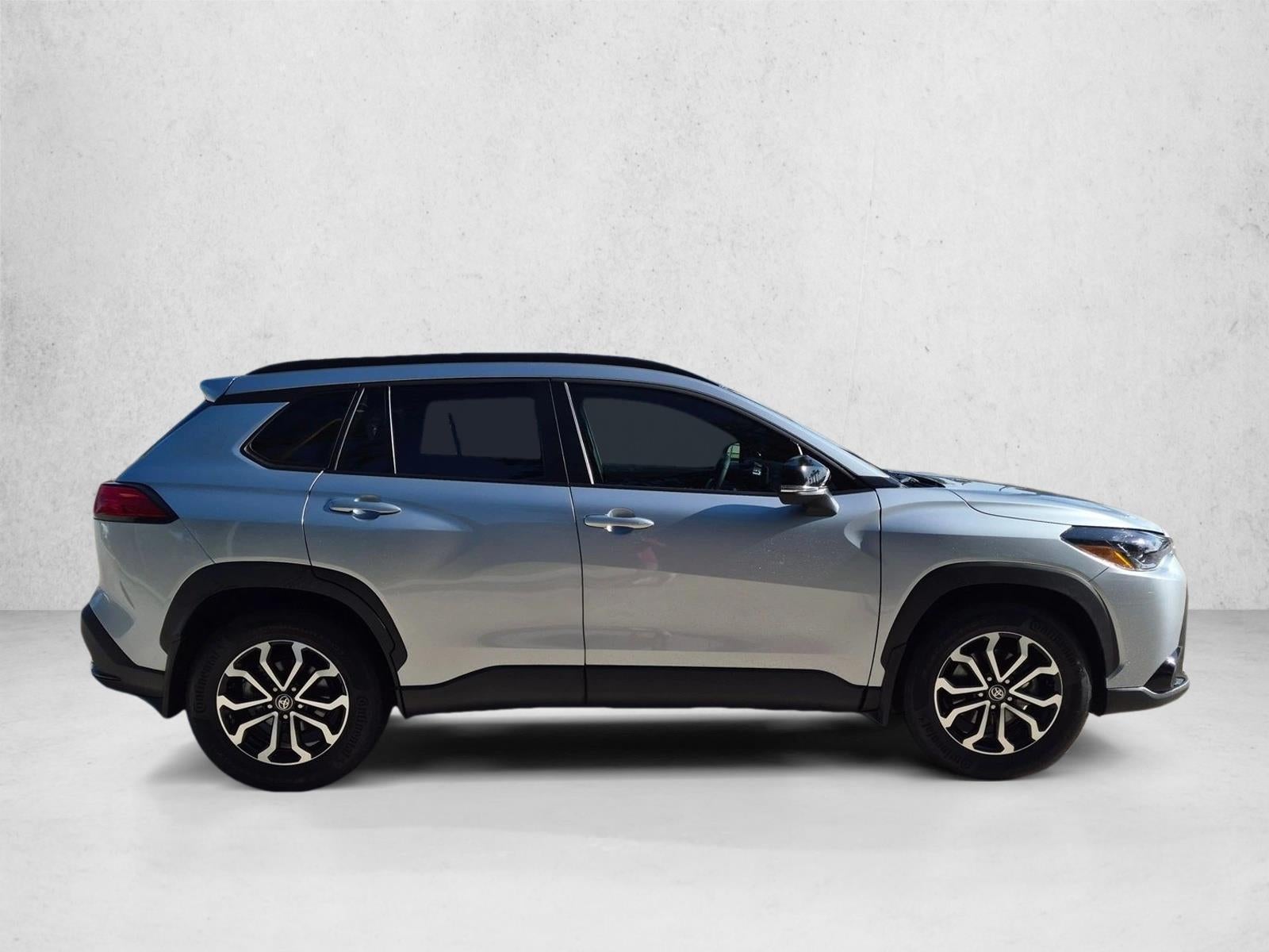 2025 Toyota Corolla Cross Hybrid SE 4WD (Natl)