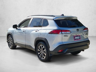 2025 Toyota Corolla Cross Hybrid SE 4WD (Natl)