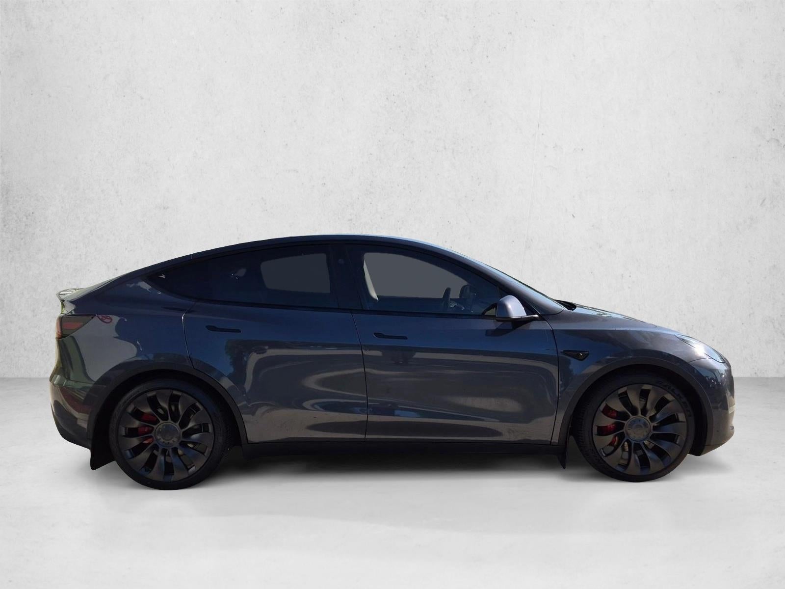 2023 Tesla Model Y Performance AWD