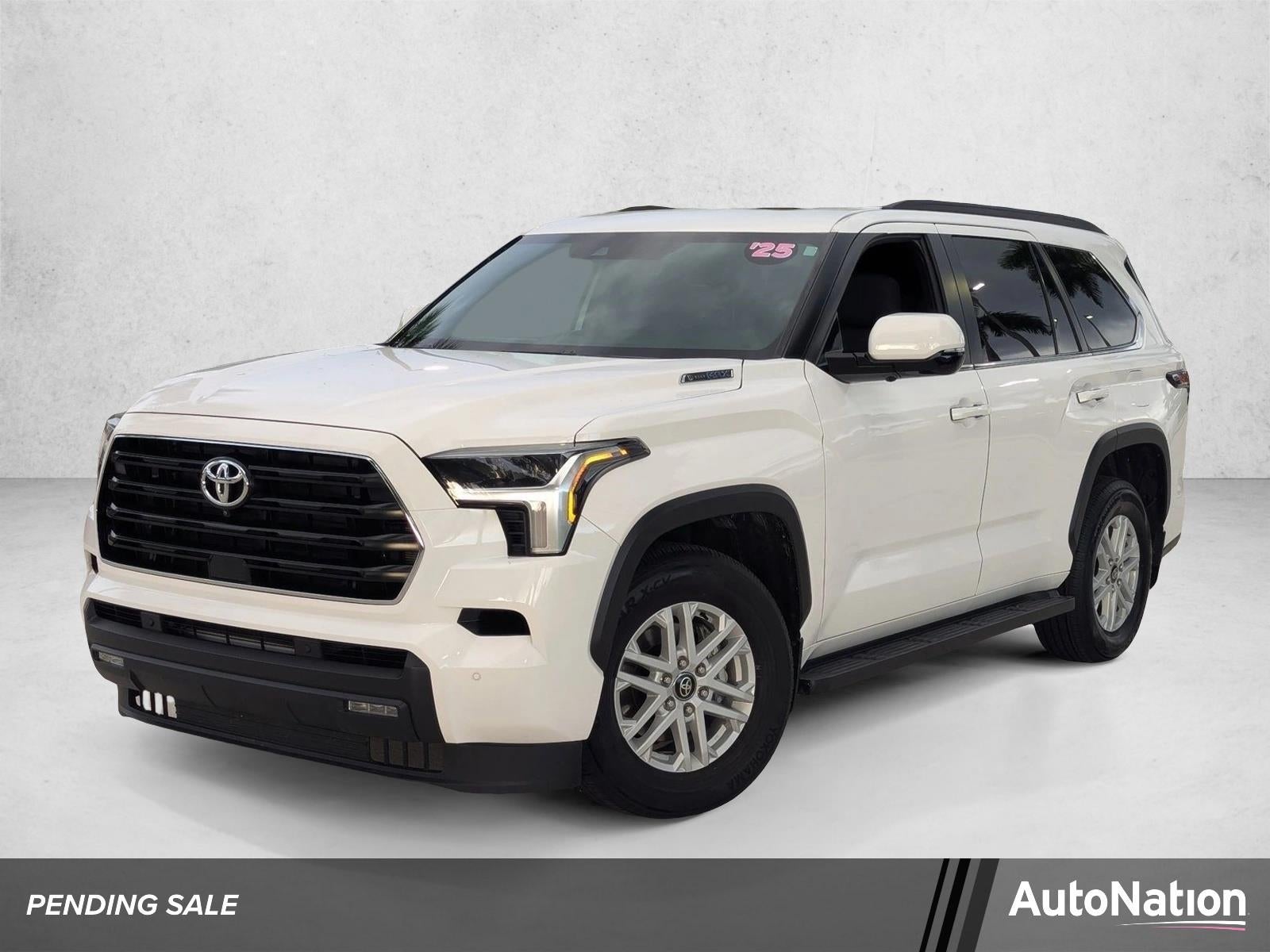 2025 Toyota Sequoia SR5 4WD (SE)