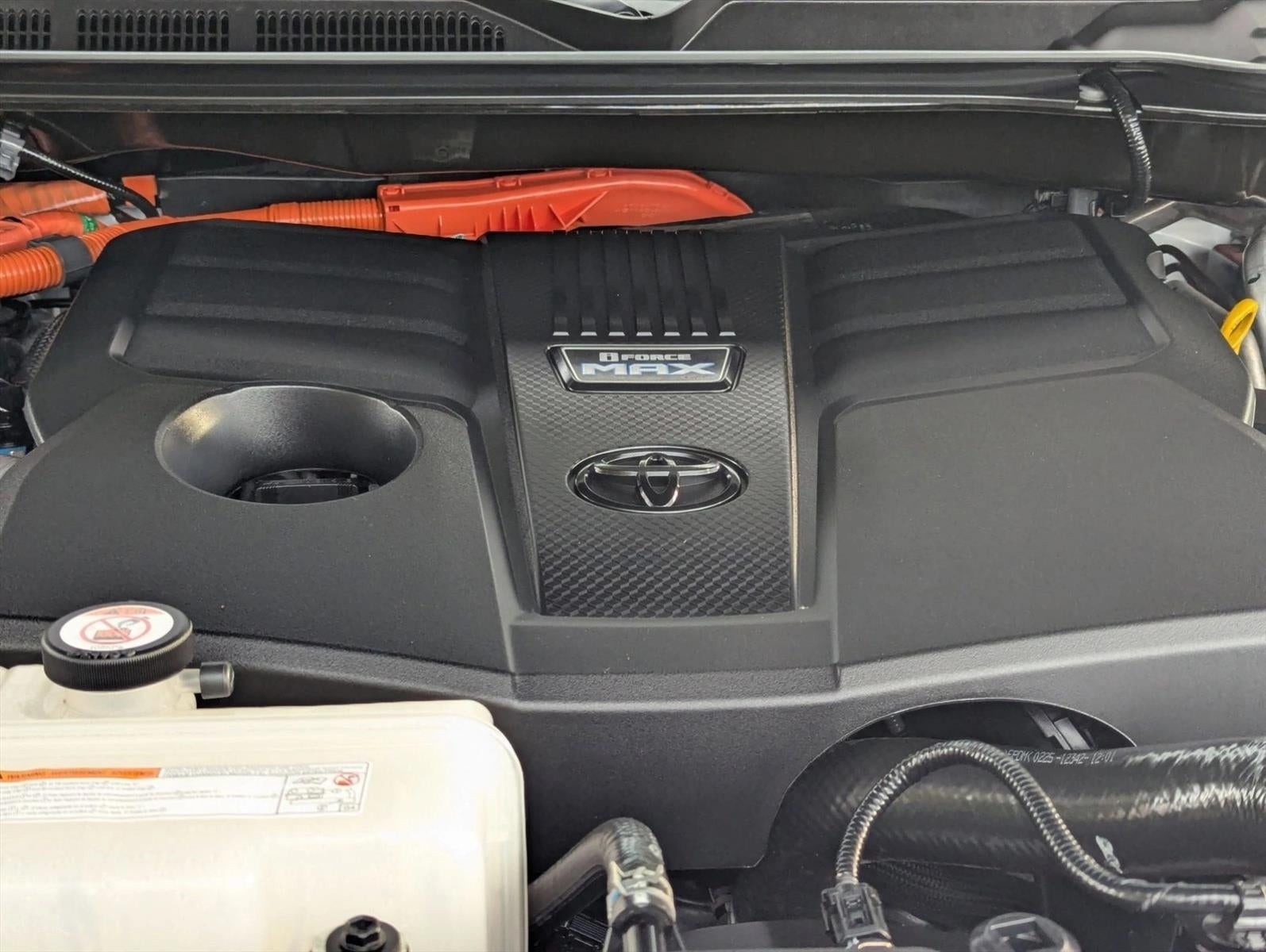 2025 Toyota Sequoia SR5 4WD (SE)