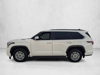 2025 Toyota Sequoia SR5 4WD (SE)