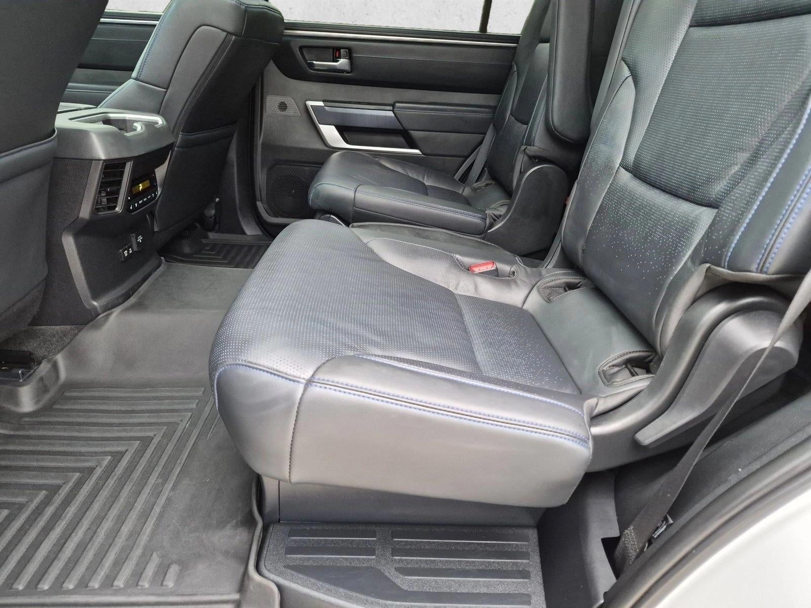 2025 Toyota Sequoia Platinum 4WD (Natl)