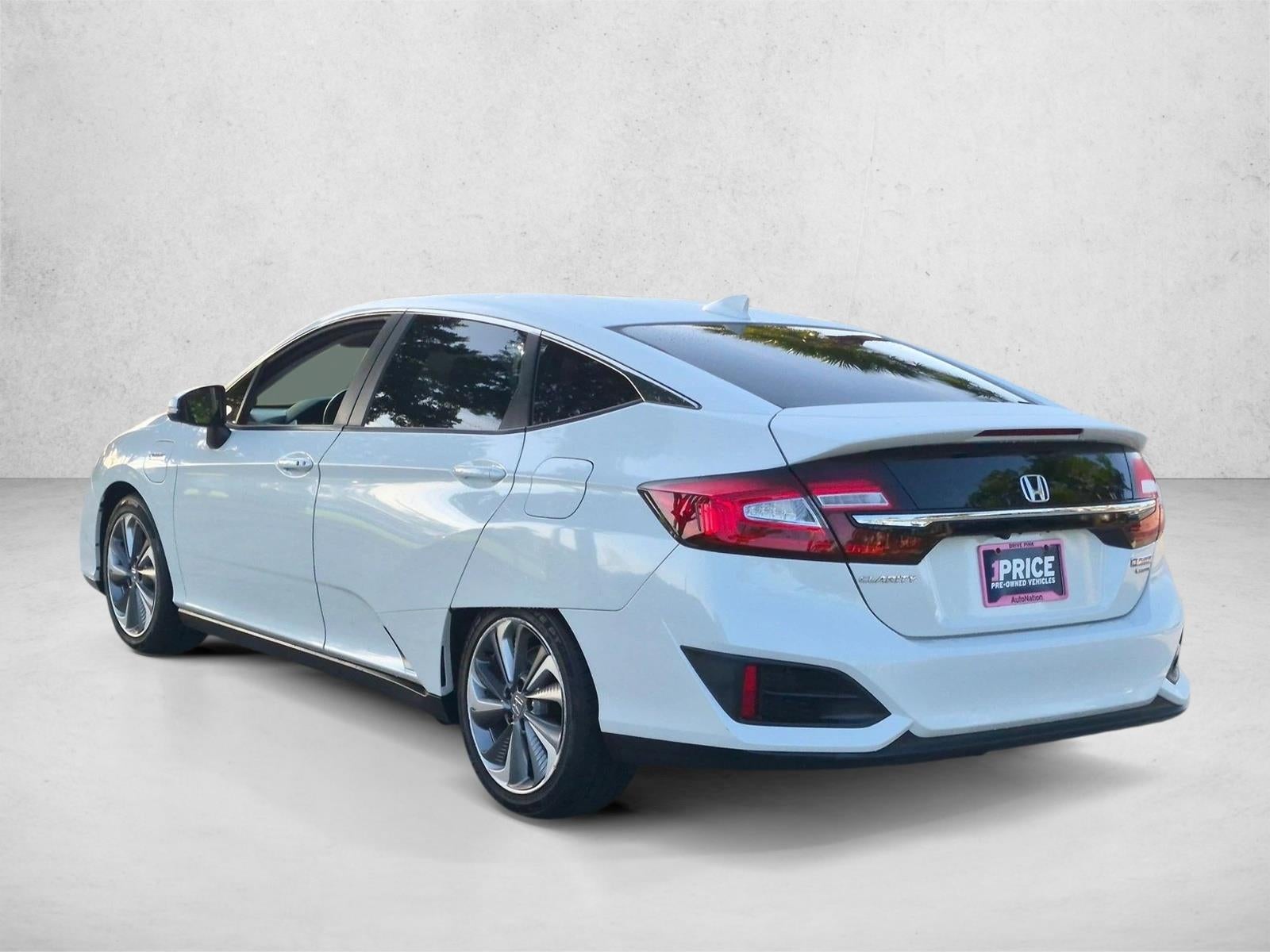 2018 Honda Clarity Plug-In Hybrid Touring Sedan