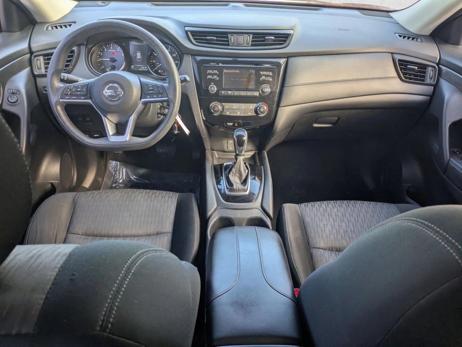 2017 Nissan Rogue FWD S