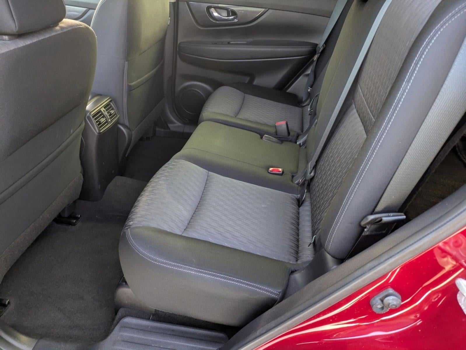 2017 Nissan Rogue FWD S