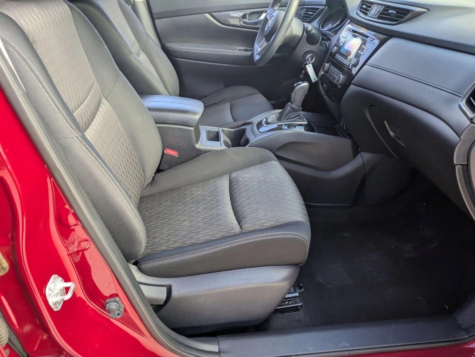 2017 Nissan Rogue FWD S