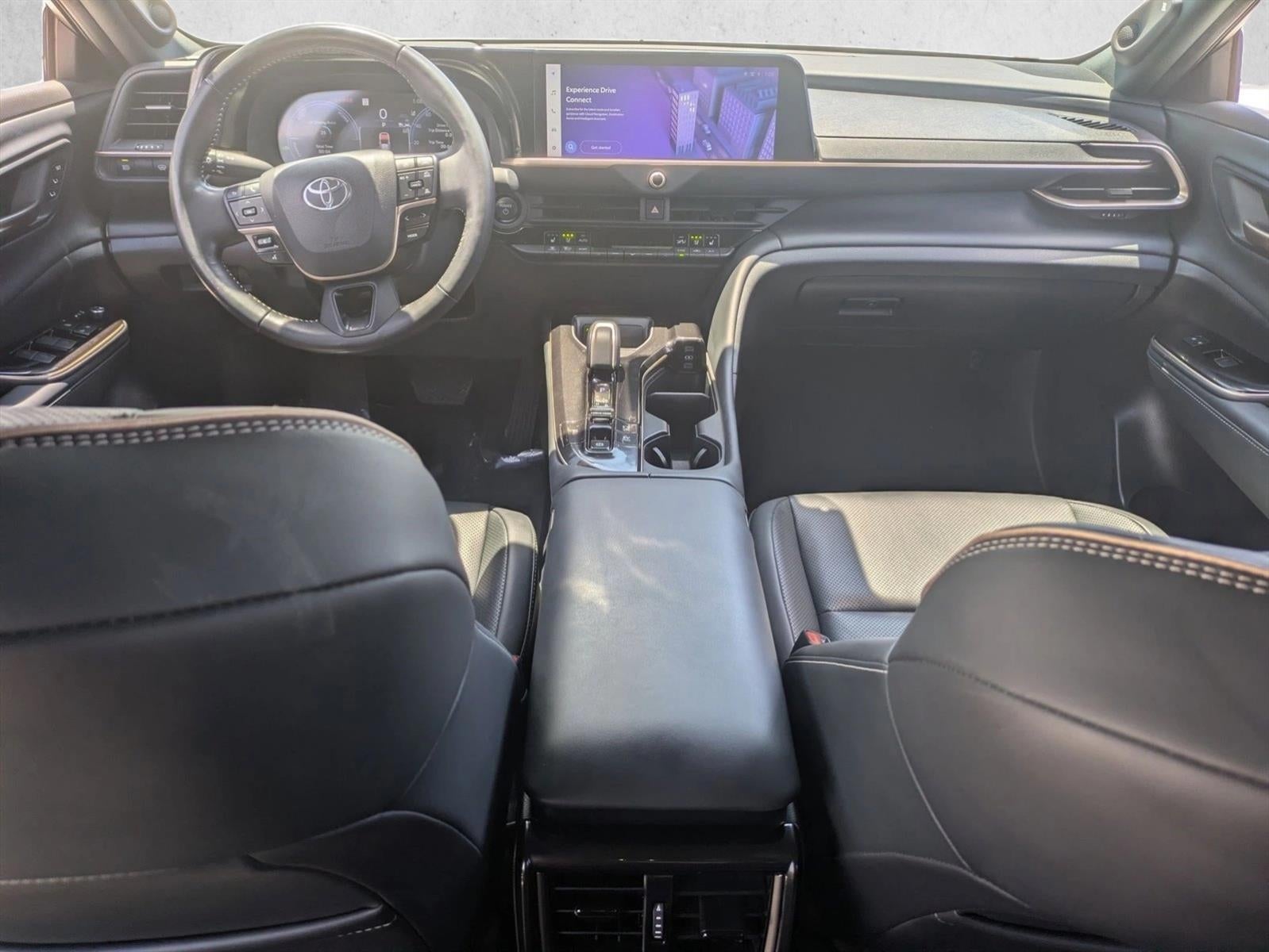 2024 Toyota Crown Limited AWD (Natl)