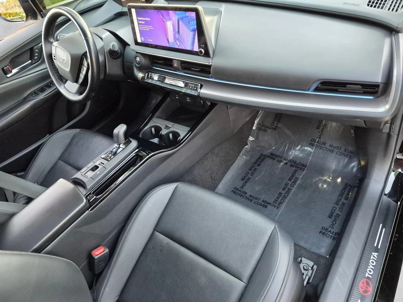 2023 Toyota Prius Limited (Natl)
