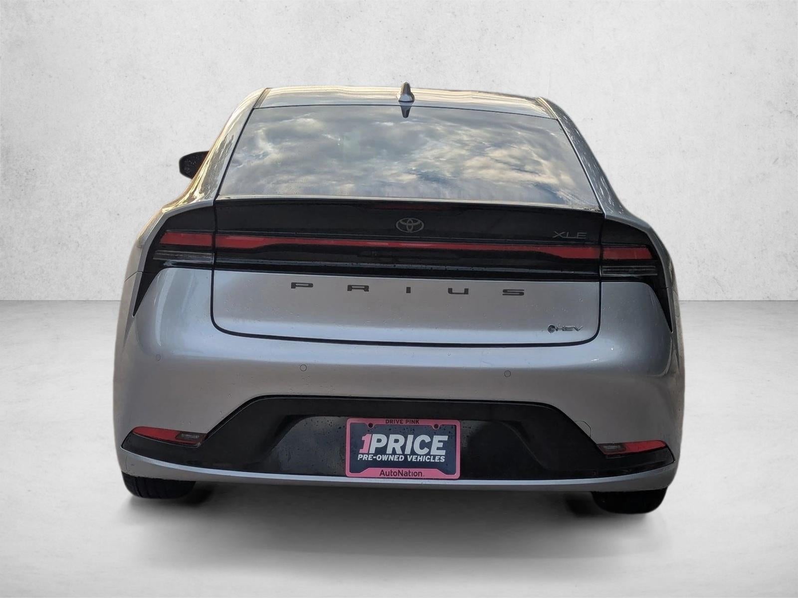 2024 Toyota Prius XLE (Natl)