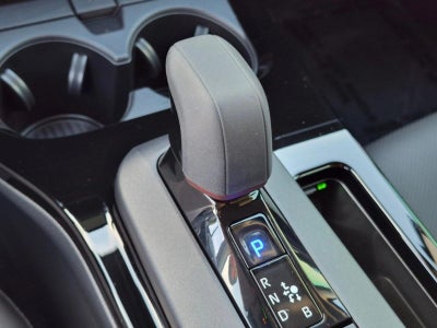 2026 Toyota Prius Plug-In Hybrid XSE (Natl)