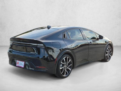 2026 Toyota Prius Plug-In Hybrid XSE (Natl)