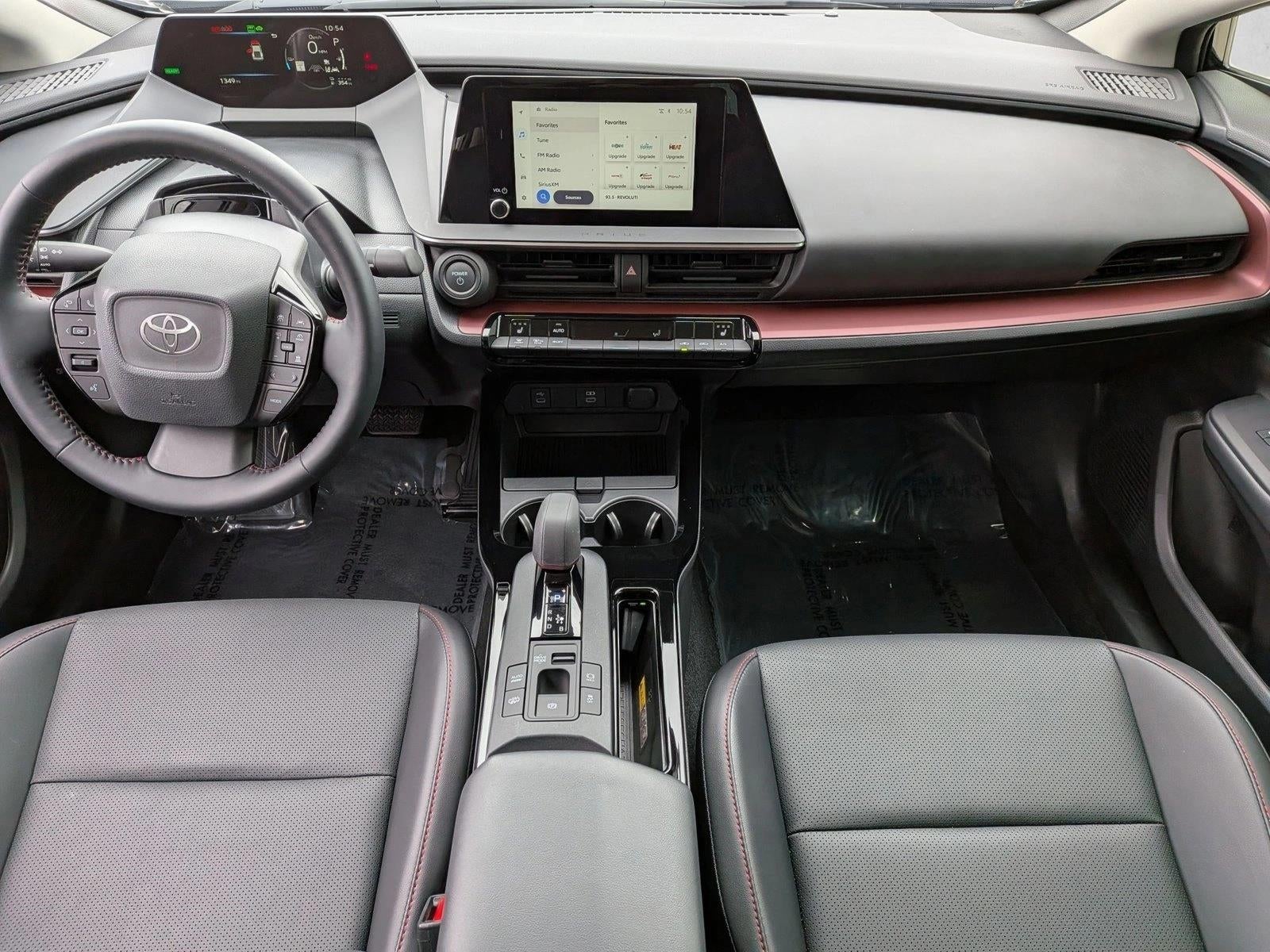 2026 Toyota Prius Plug-In Hybrid XSE (Natl)