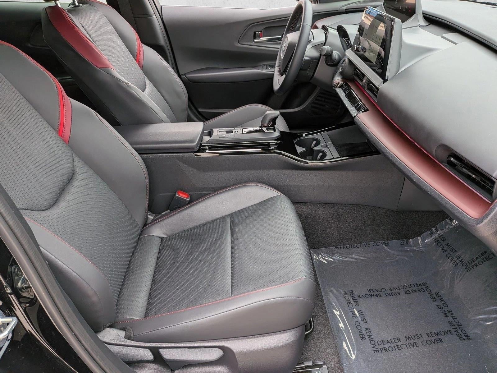 2026 Toyota Prius Plug-In Hybrid XSE (Natl)