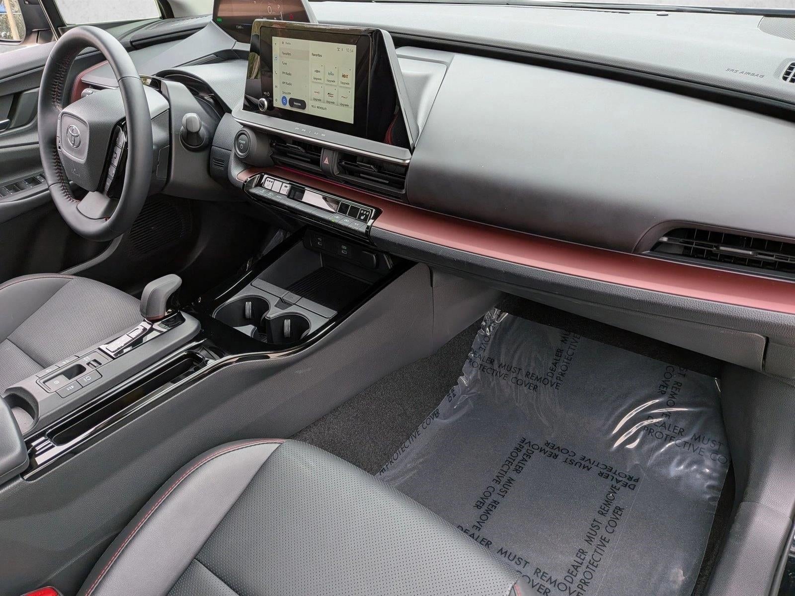 2026 Toyota Prius Plug-In Hybrid XSE (Natl)